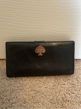Kate spade wallet